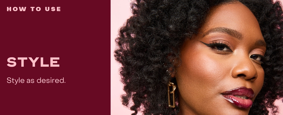 Image of a woman with curly hair, next to styling instructions.