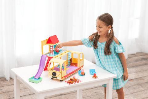 Peppa Pig's Family Camper Van Toy Doll Playset with