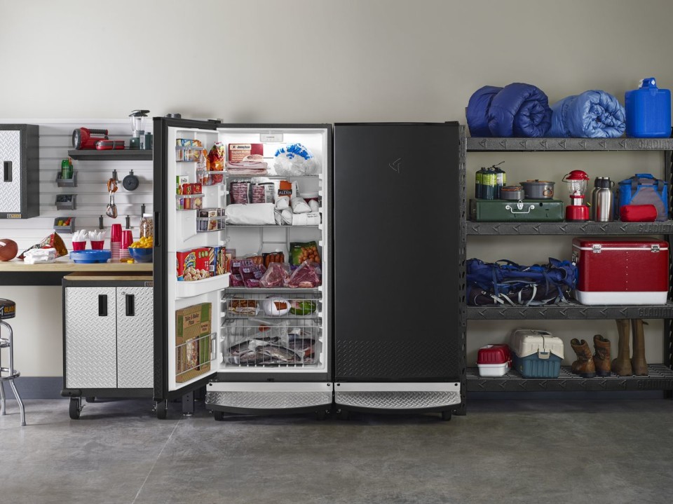 Gladiator 17 8 Cu Ft Gladiator All Refrigerator Nebraska Furniture Mart