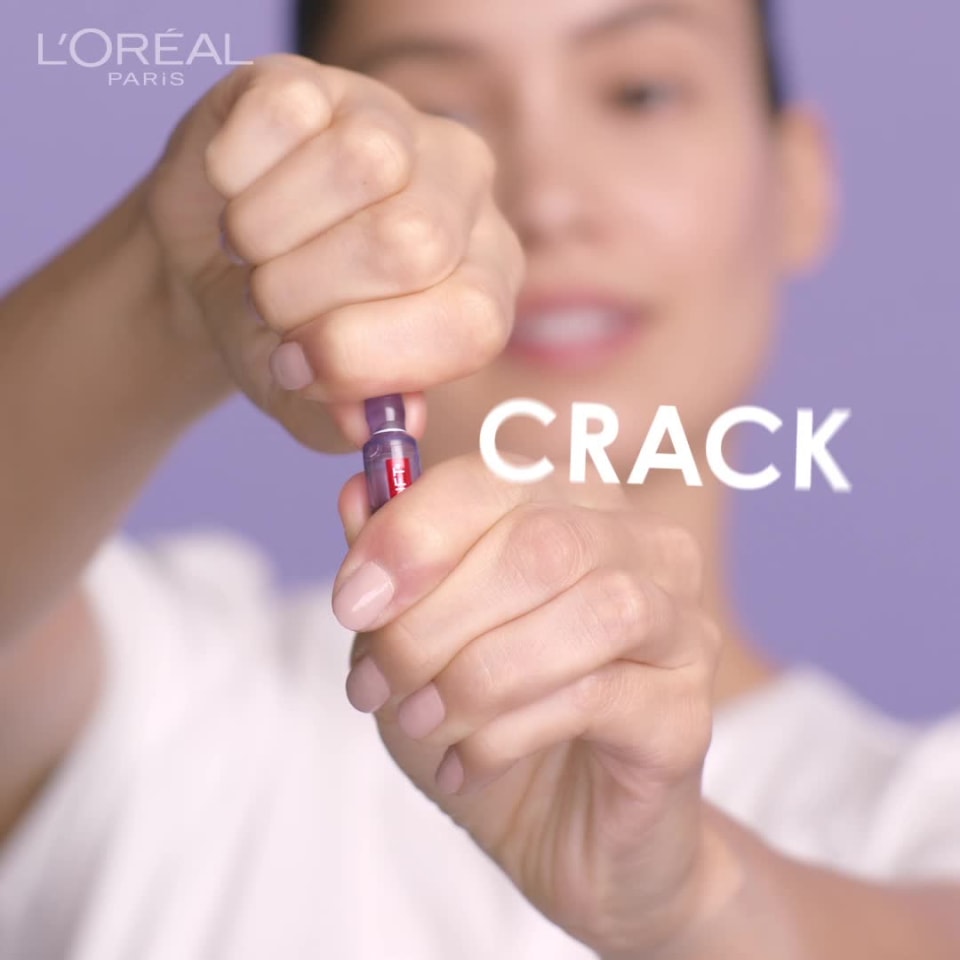 thumbnail video image 2 of L'Oreal Paris Revitalift Derm Intensives Hyaluronic Acid Serum, 0.28 fl oz (7 Pack), 2 of 9