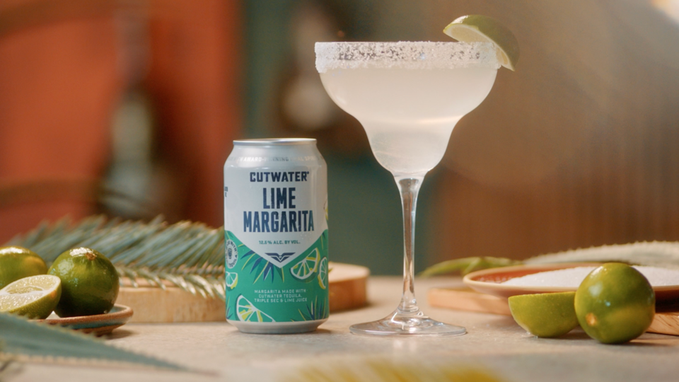 Cutwater Spirits Tequila Lime Margarita, pack 12 oz