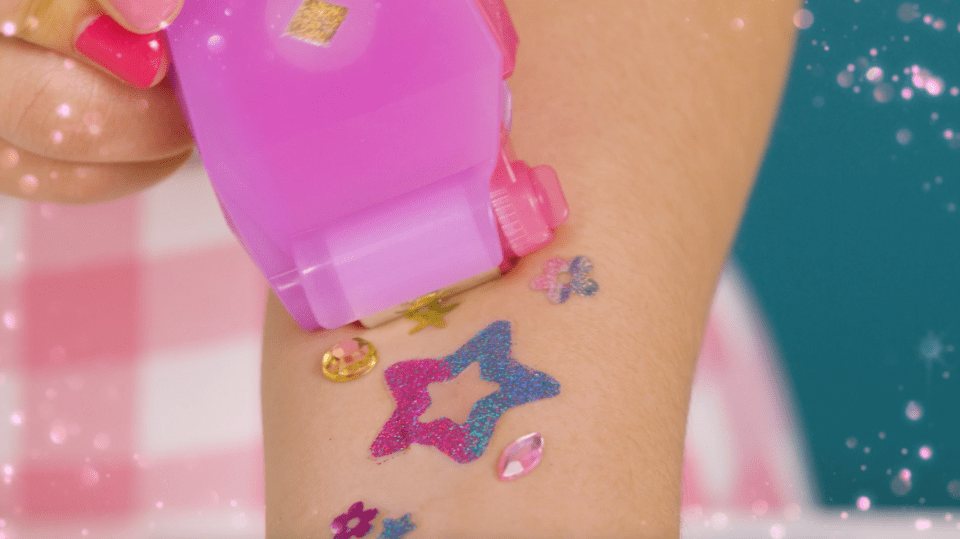 Cool Maker, Shimmer Me Body Art with 4 Metallic Foils and 180 Designs