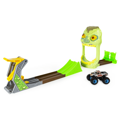 Monster Jam, Official Zombie Madness Playset Featuring Exclusive 1