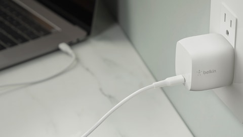 EXTRAORDINARILY SMALL, FAST CHARGING POWER