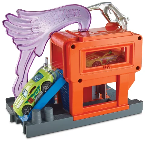 Hot Wheels City Downtown Super Fuel Stop Play Set with