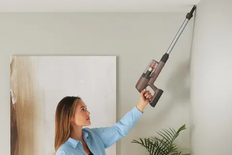 【新品】Electrolux Ultimate  700 Electrolux Ultimate700 Cordless Complete Home Vacuum, Walnut