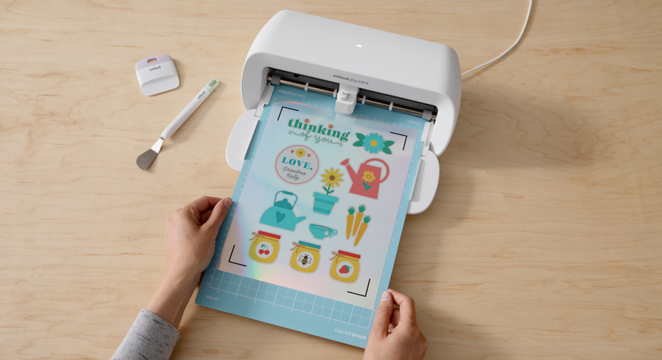 Cricut Joy Xtra, Smart Cutting and Writing Machine, White