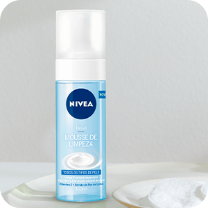 Mousse Para Limpeza Nivea 150ml Todos Os Tipos De Pele - drogariacatarinense