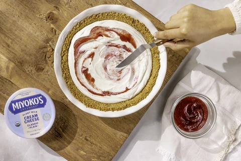 Miyoko's Creamery Classic Plain Plant Milk Cream Cheese - 8 Oz