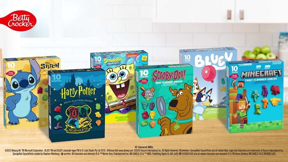 thumbnail video image 2 of Jurassic World Fruit Flavored Snacks, Gluten Free, Kids Snacks, 10 Ct, 8 oz, 2 of 14