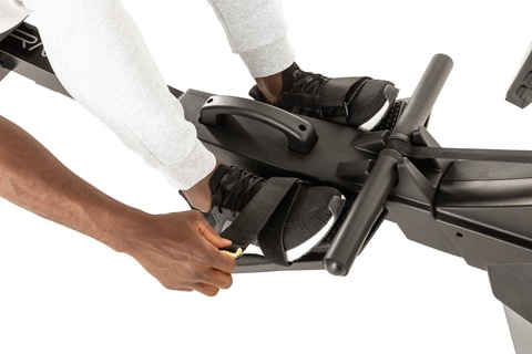 Oversized, Pivoting Pedals with Adjustable Nylon Foot Straps