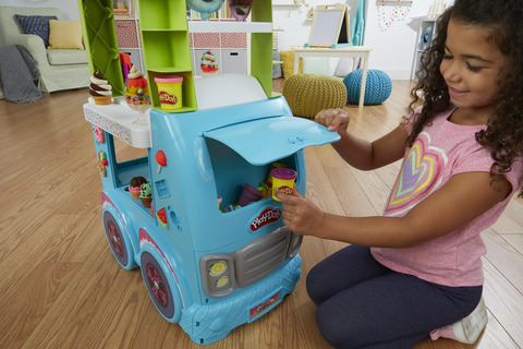 Play-Doh Kitchen Creations Ultimate Ice Cream Truck Playset with 27  Accessories, 12 Cans, Realistic Sounds - Play-Doh