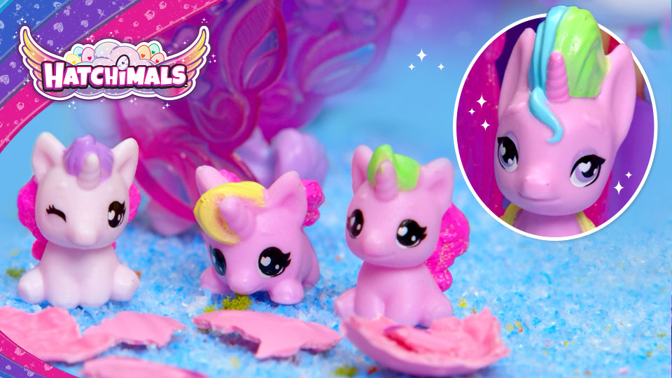 Hatchimals CollEGGtibles, Unicorn Family Carton with Secret Playset