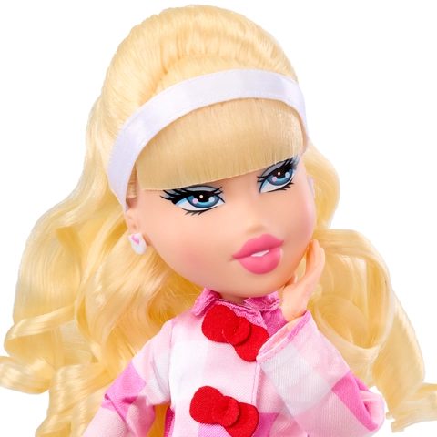 Bratz Doll White Mini Dress with Belt - Women Accessories Big Bratz Yasmin Exclusive Collector Doll 2003 w/Boots  main image 2