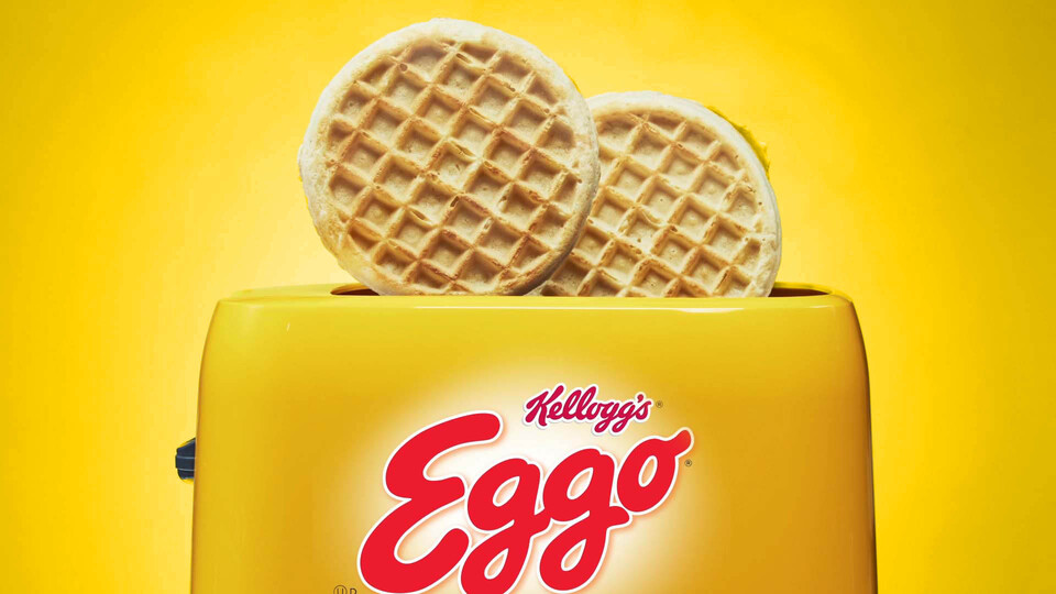 Kellogg's Eggo Minis Cinnamon Toast Waffles - Shop Entrees & Sides at H-E-B