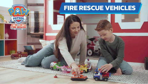 Paw Patrol, Camion dei Pompieri di Marshall, con Scala di 61 cm Allungabile, Luci e Suoni, Mini Veicolo, Personaggi Chase, Marshall e Skye Inclusi, Giocattoli per Bambini e Bambine, 3+ Anni