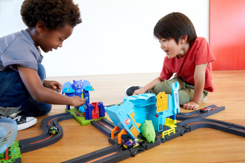 Hot Wheels City Bat Manor Attack Play Set Walmart