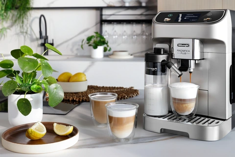 De'Longhi Magnifica Plus Fully Automatic Espresso Machine Silver