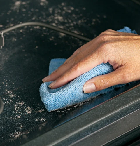 Self-clean oven