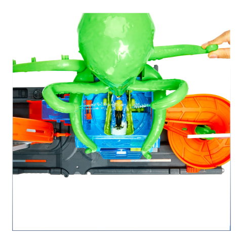 Hot Wheels City Ultimate Octo Car Wash Playset & 1 Color Reveal