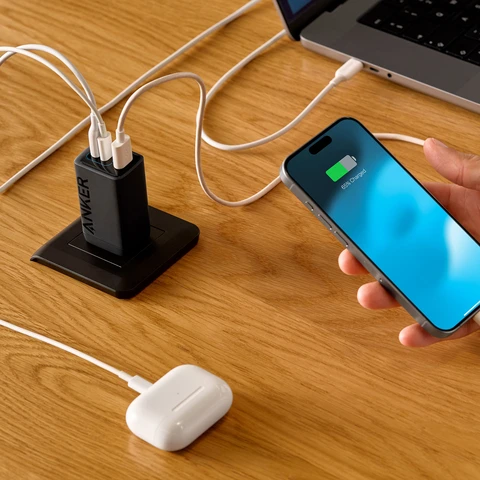 スマホアクセサリー Anker PowerPort III 65W & MagGo 10000m Anker PowerPort III 65W 3 Port Wall Charger Black A2662111 - Best Buy
