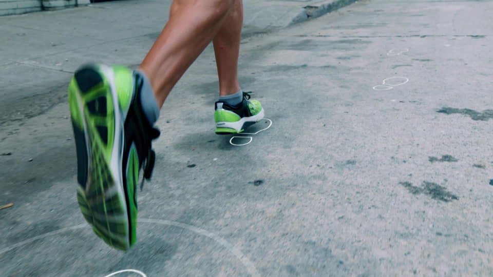 thumbnail video image 2 of Fitbit Surge GPS Watch, 2 of 4