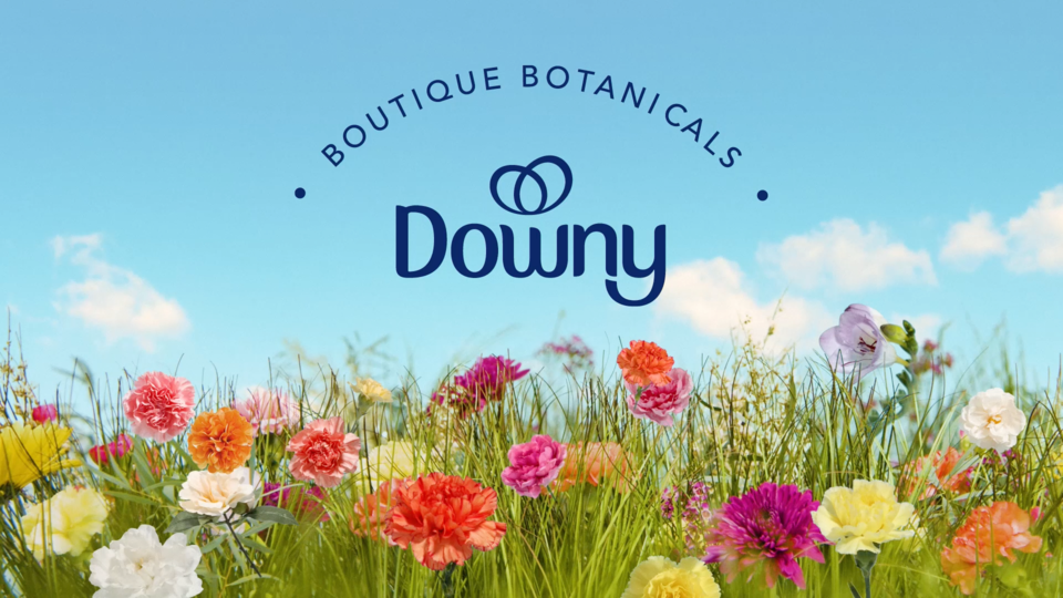 thumbnail video image 2 of Downy Laundry Scent Beads Boutique Botanicals In-Wash Scent Booster, Citrea Scent, 21.1 oz, 2 of 13