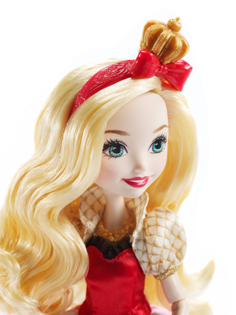 EVER AFTER HIGH BONECA ROYAL APPLE WHITE em Promoção na Americanas