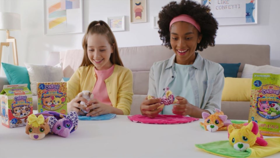 thumbnail video image 2 of Cutetitos Taste Budditos Mac & Cheese - 2 Collectible Plush Mini Animals - Ages 3+ - Series 1, 2 of 10