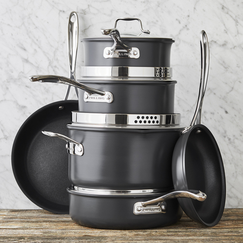 Williams-Sonoma Professional Nonstick 10-Piece Cookware Set