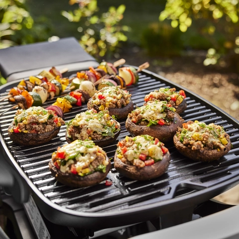 Weber Q2800N+ グリル ブラック 1501206 Weber Q2800N+ Portable Propane Gas BBQ Grill - Midnight