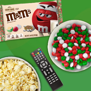 M&M'S Holiday Peanut Butter Milk Chocolate Candy Christmas Assortment Bag,  10 oz - Ralphs