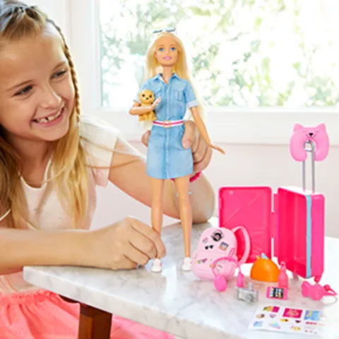 Barbie suitcase travel playset online