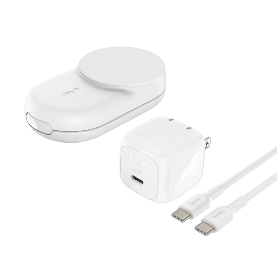Belkin UltraCharge 3-in-1 Qi2 Foldable Magnetic Charger