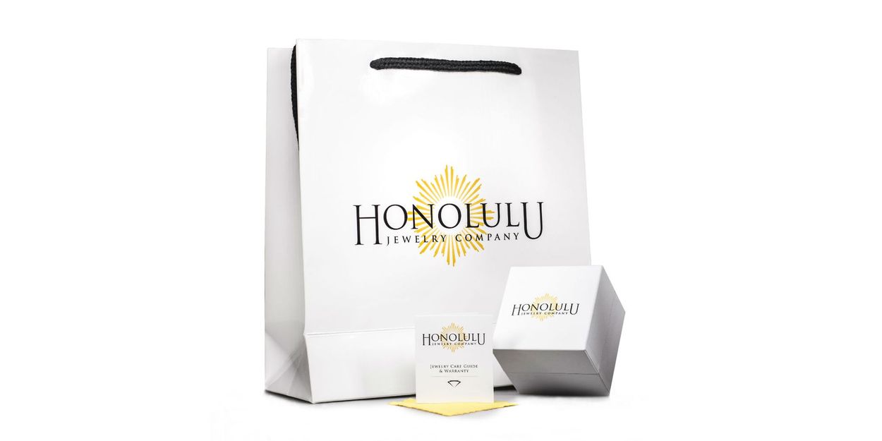 Packaged with cleaning cloth, hinge box