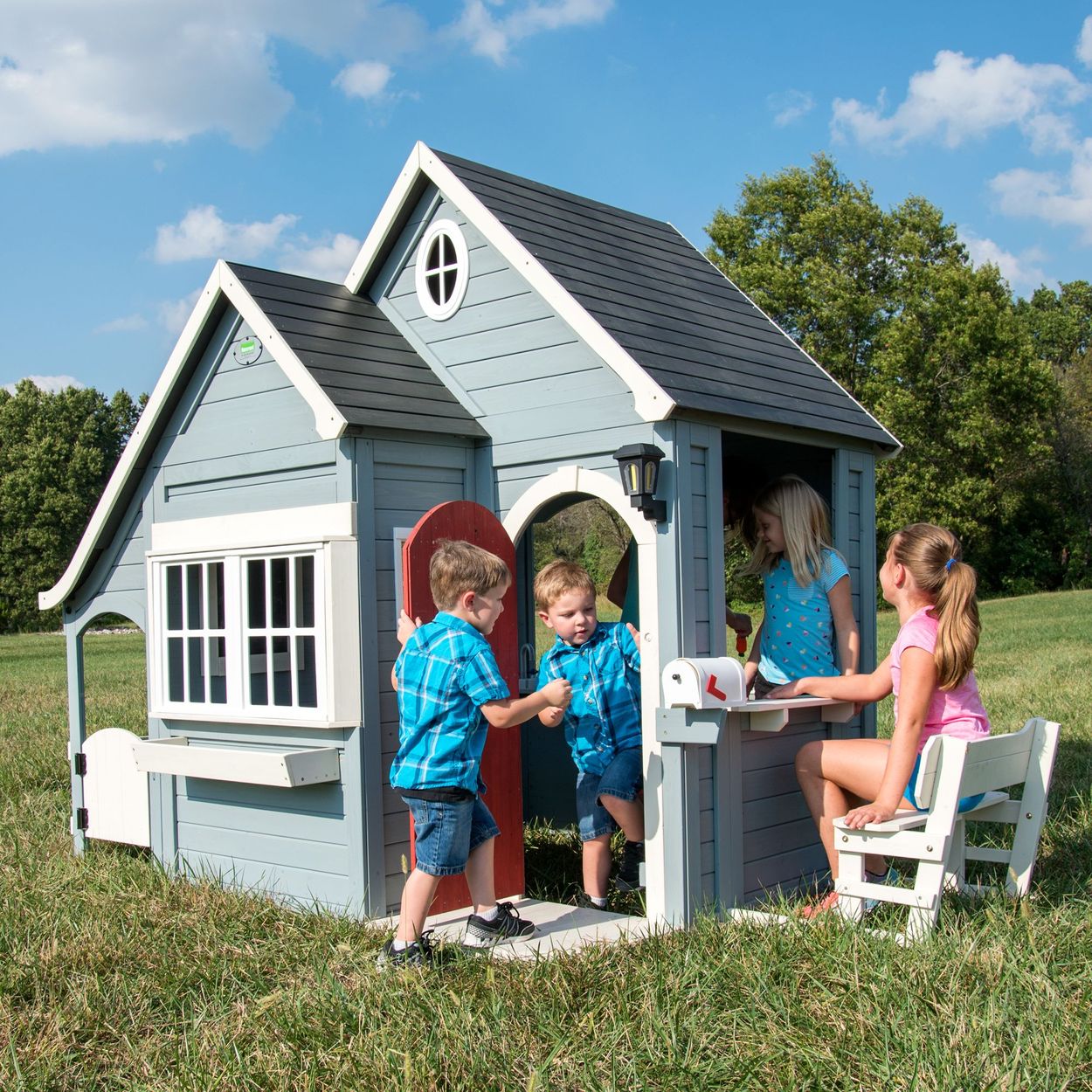 backyard discovery playhouse costco